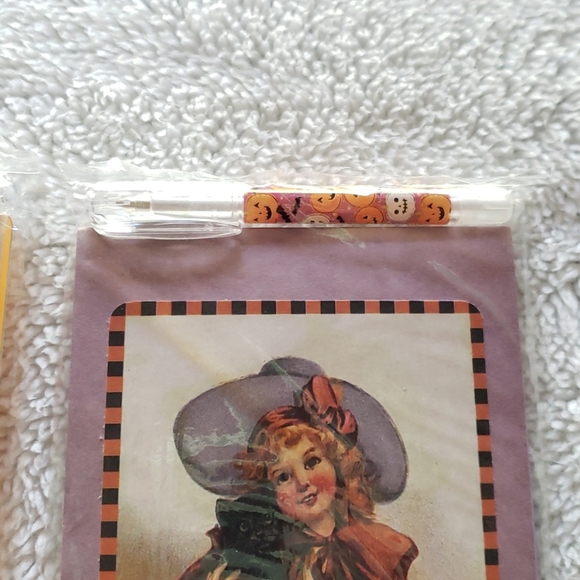 Vintage Inspired Halloween Notepads Set of 4 - Picture 5 of 8